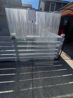 Glass sliding shower door