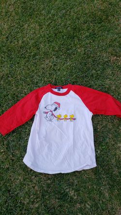 Peanuts gang snoopy Christmas shirt