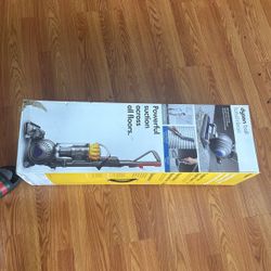 Dyson Ball Total Clean Upright Vacuum | Yellow | Chrome Brand New 