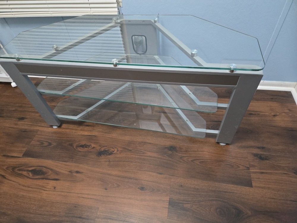 GLASS TV STAND