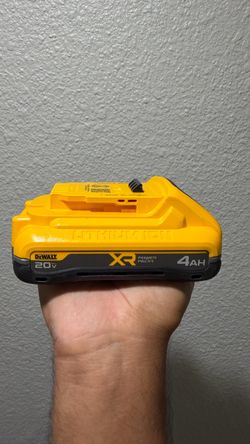 DeWalt 20V Max XR 4Ah Lithium-Ion Battery