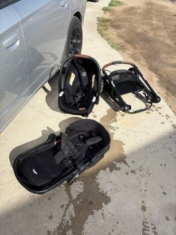 stroller and car seat