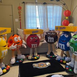 M&MS STORE DISPLAYS FROM 1990s ( All 6 Rare FIND)