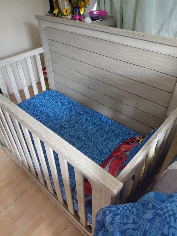 For Sale Baby Crib Basic New 