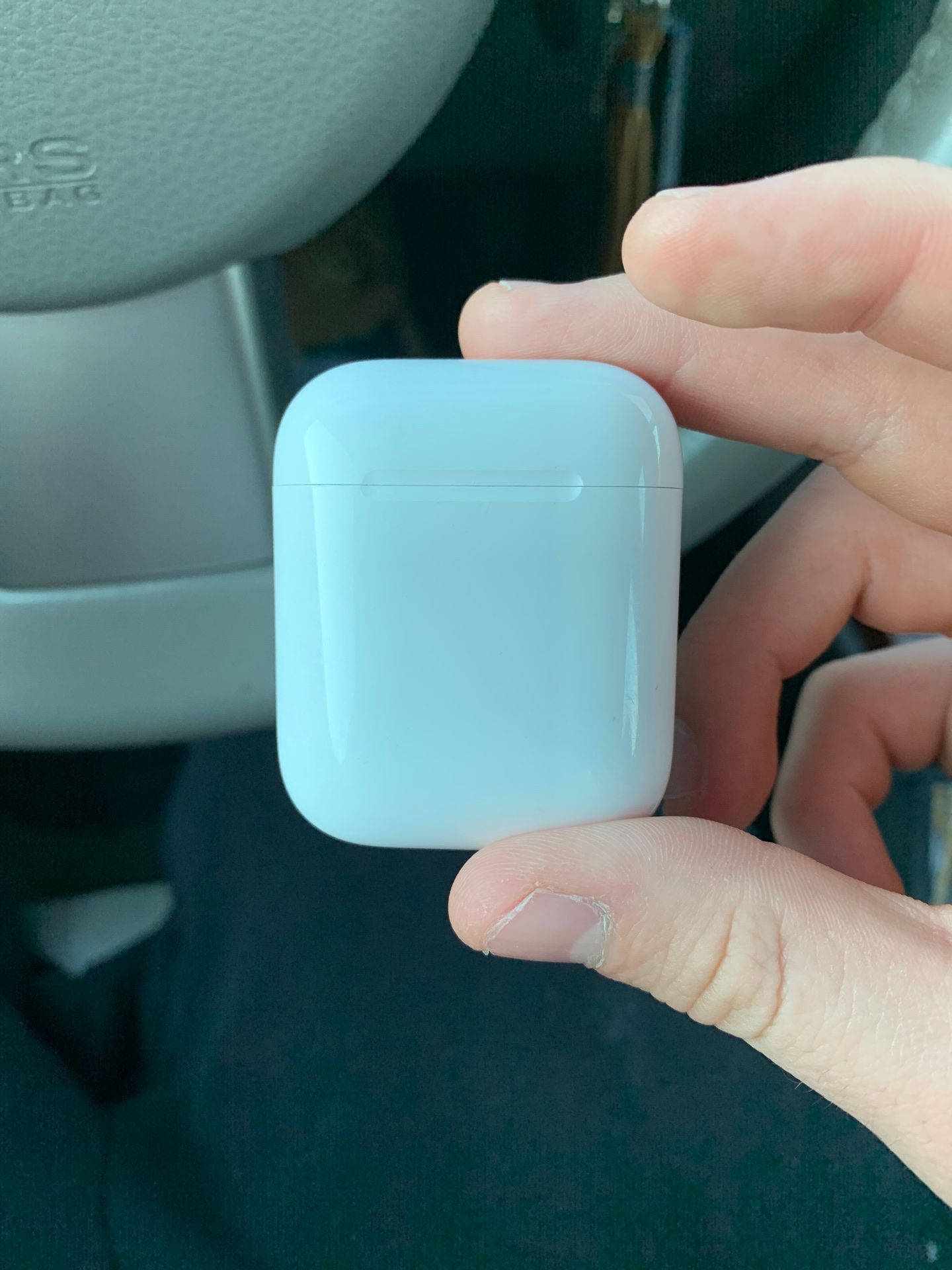 Apple air pods ( Charging case only)