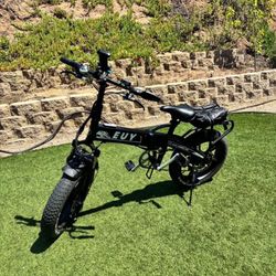 EUY BIKE 36MPH Negotiable price