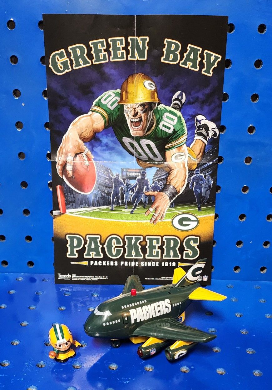 Green Bay Packers Mini Figure and Toy Plane