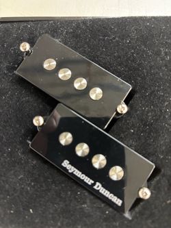 Bass guitar pick ups and strings Bass guitar pick ups and strings