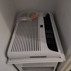 25000 BTU WINDOW UNIT 