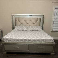 King Bedroom Set