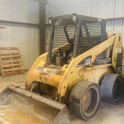 CAT 246 Skid Steer