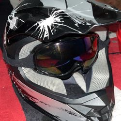 Dirt Bike Helmet Size Small 