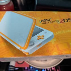 Nintendo 2DS XL loaded with games on a 64GB micro SD card