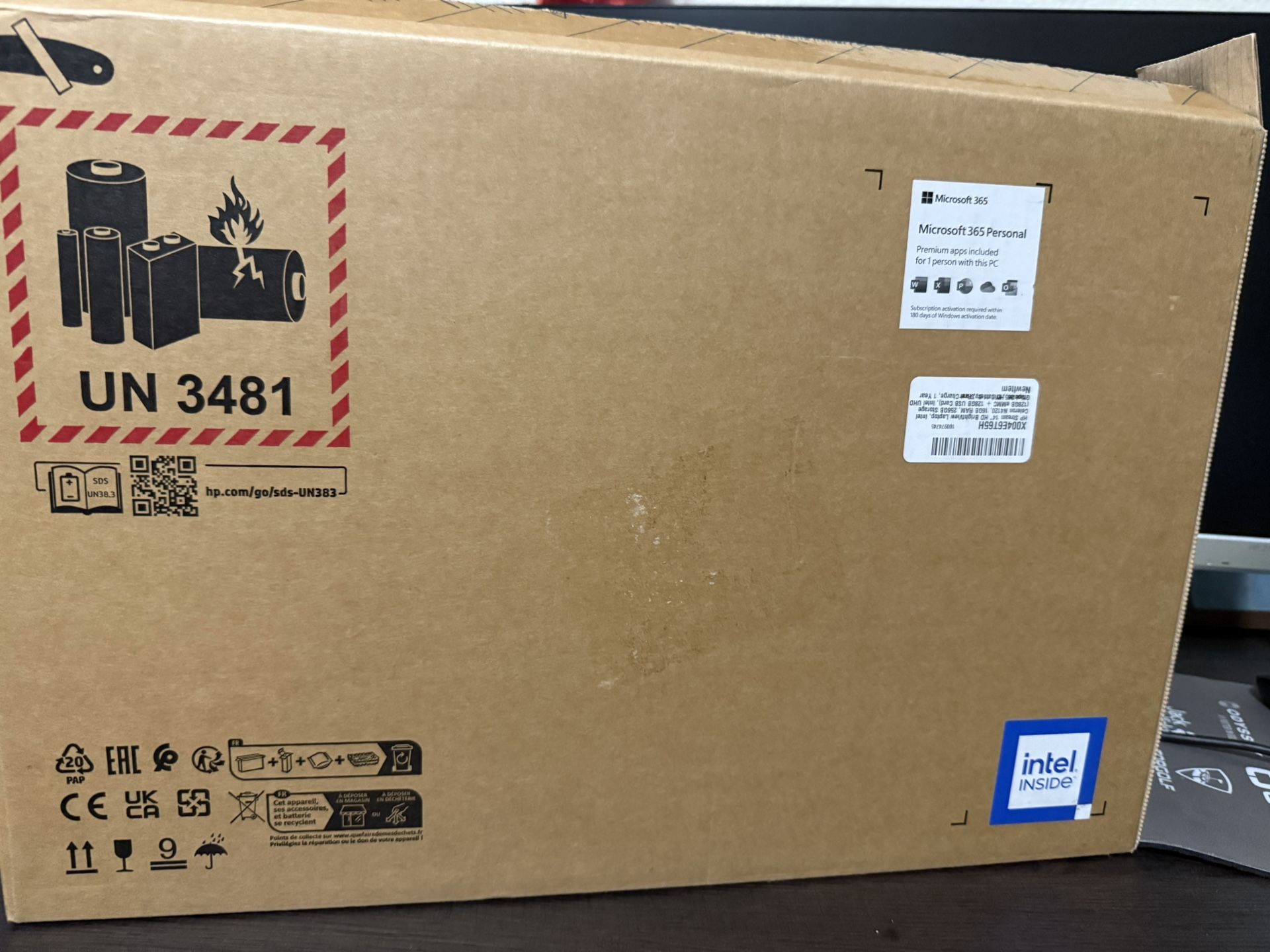 HP stream 14" hd brightview laptop, 16GB Ram - 256GB Storage