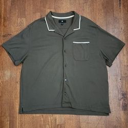 Banana Republic Men's Luxury-Touch Resort Shirt (Size: 2XL)