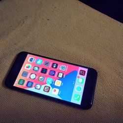 IPHONE 8 64GB AT&T AND CRICKET WIRELESS ONLY 