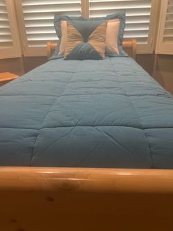 CUSTOM TWIN COMFORTER with 1 SHAM & 1 PILLOW