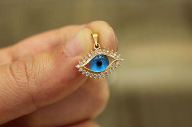 14k solid gold nazar evil eye pendant