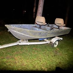 14’ Aluminum Fishing Boat With Nice Trailer And 20HP Outboard W/ New 55 Lb Thrust Trolling Motor 