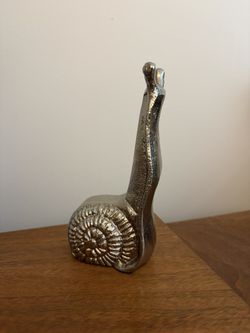 Metal Snail Decor