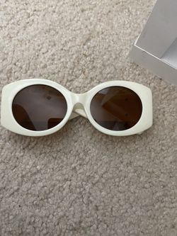 G*cc! Inspired Sunnies