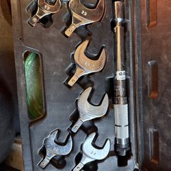 Refrigerant, Torque Wrench