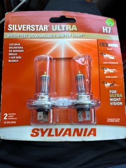 Sylvania SilverStar Ultra H7 Halogen Bulbs 2-Pack