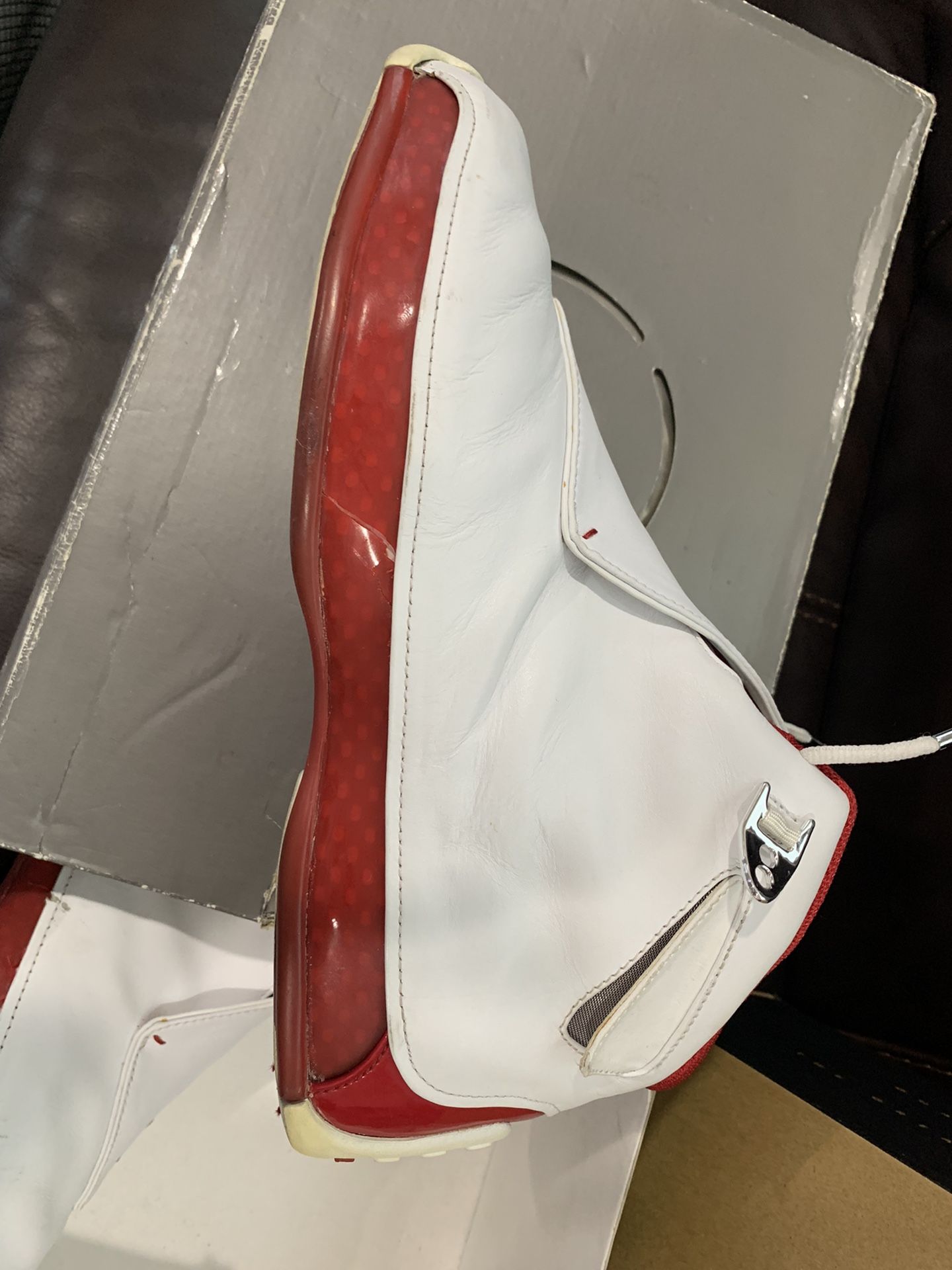 Jordan 18 red and white hot sale