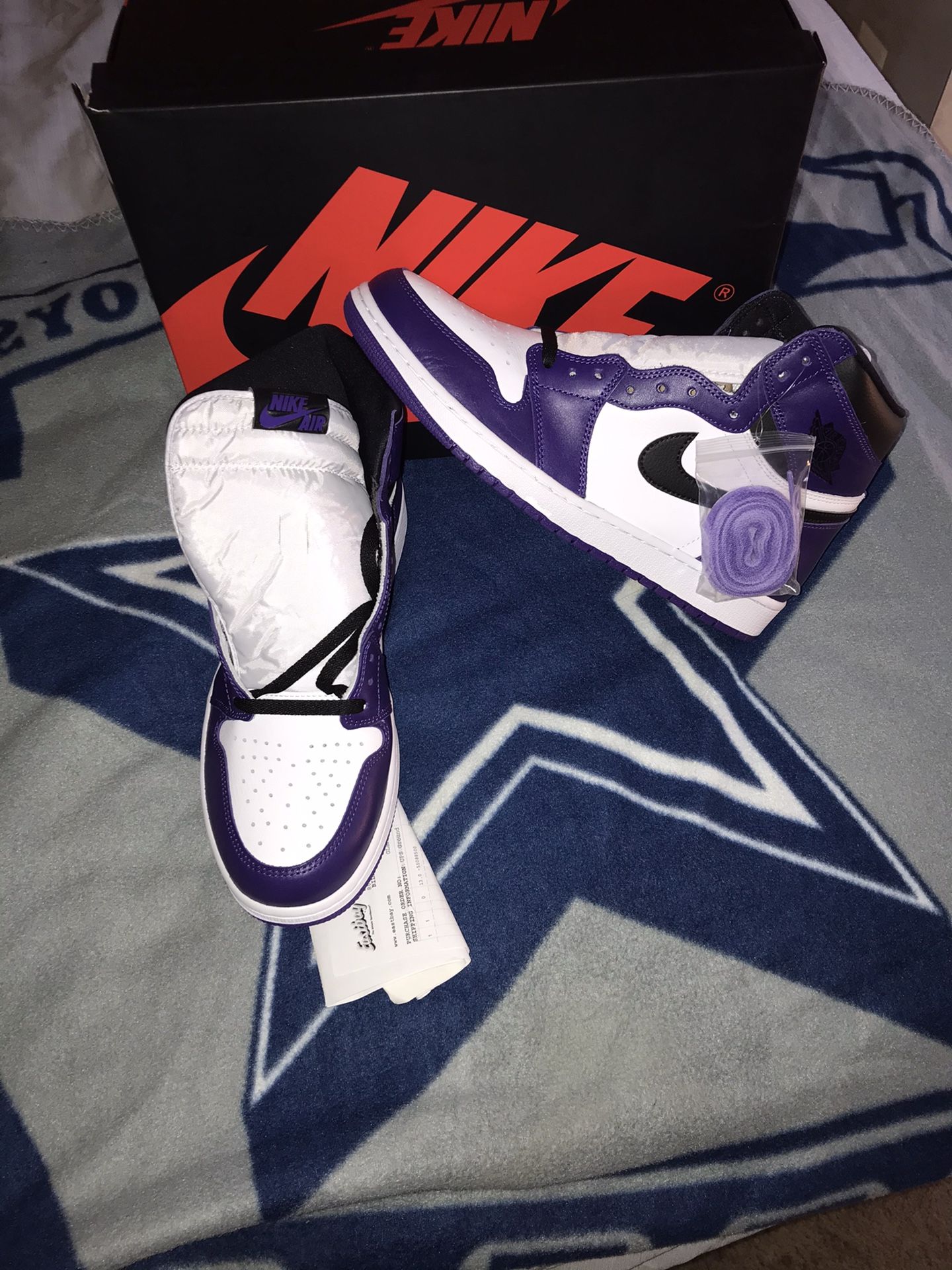 Air Jordan 1 (court purple 2.0) size 13