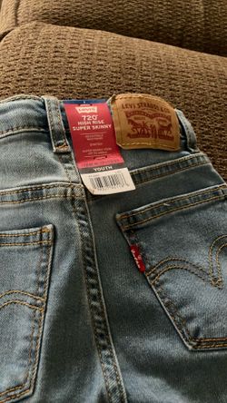 Size 7 slim Levi’s for boys or girls small slim