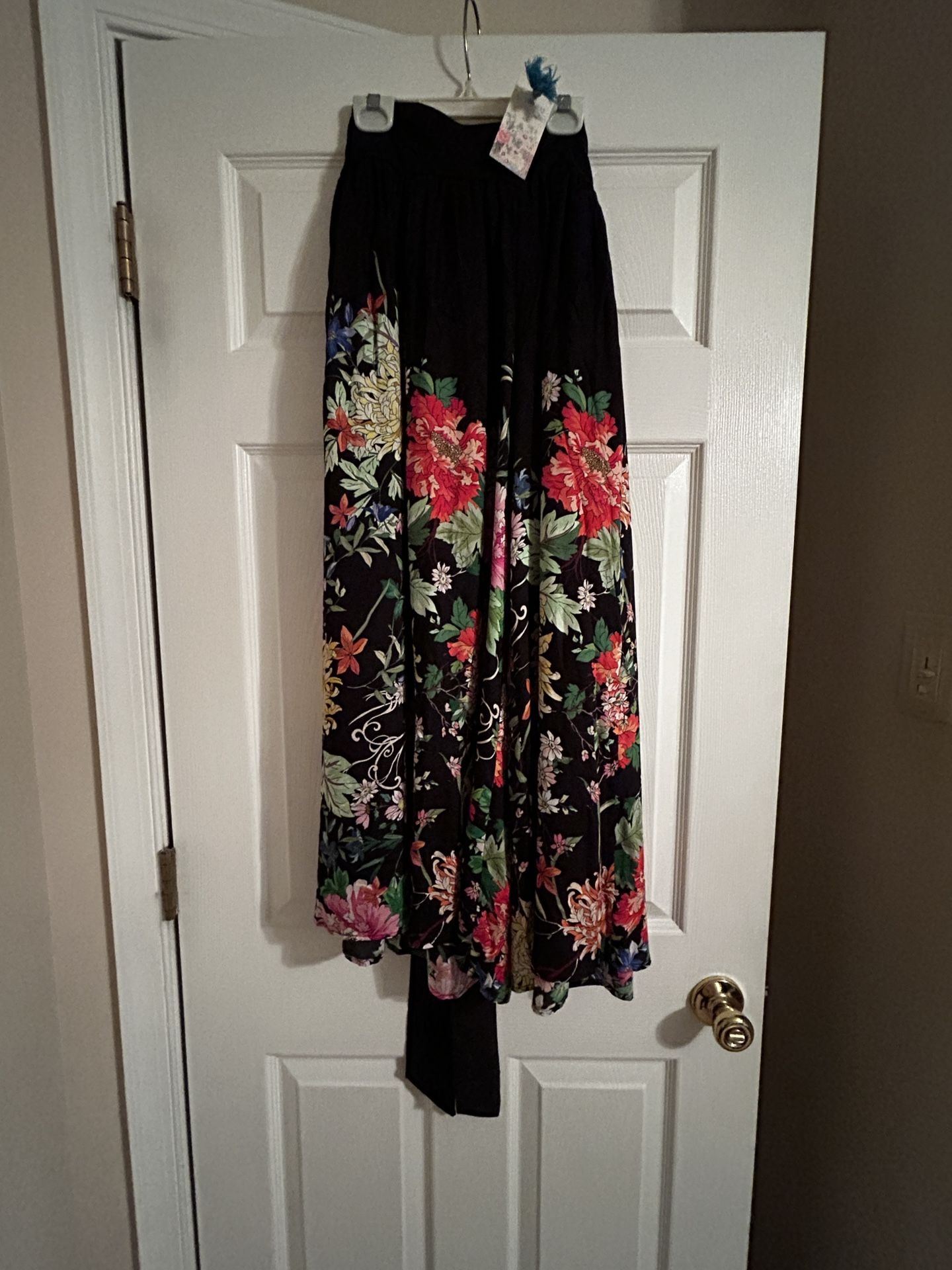 Johnny Was designed palazzo cropped pants size