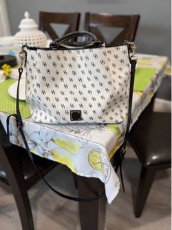 Dooney and Bourke bucket bag