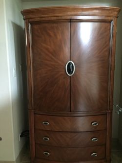 Armoire