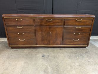 Thomasville Dark Wood Credenza