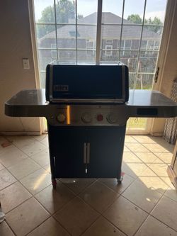 Weber Genesis EX-325s Blue 3 -Burner Propane Gas Smart Grill