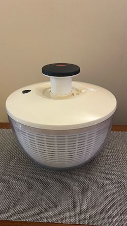 Large OXO Good Grips 6.2 Quart Salad Spinner