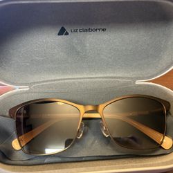 Liz Claiborne Sunglasses - BRAND NEW