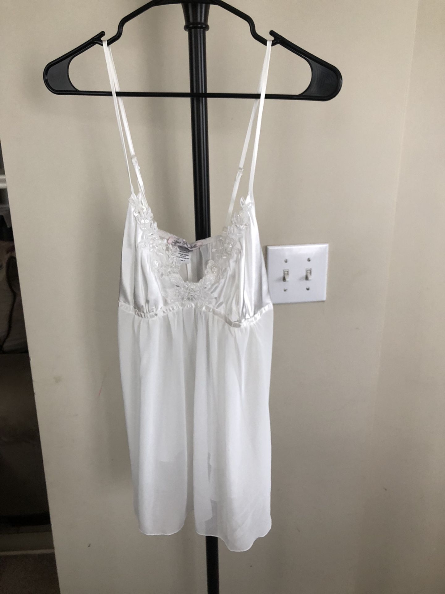 Women  Nightgown  Size  S  