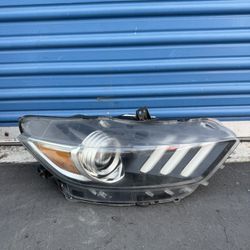 Ford Mustang 2015 2016 2017 Left Side XENON Headlight OEM COMPLETE