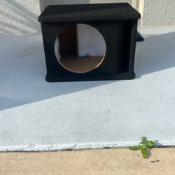 Skar Audio Single 12" Ported Subwoofer Enclosure