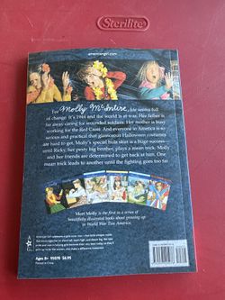 American Girl Meet Molly (1944, Molly McIntire Book 1) - Paperback