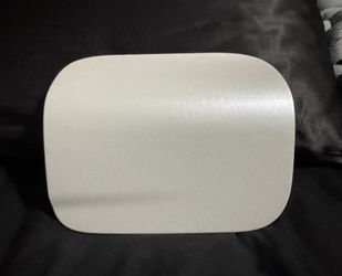 Wind Chill Pearl Camry Fuel Door
