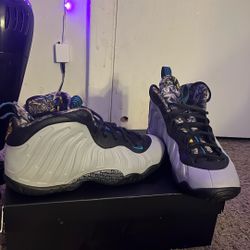 Nike Little Posites (GS) , Wolf Grey/University Gold Size 7y