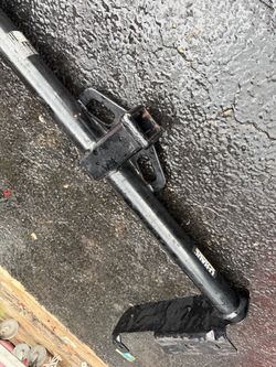 U-Haul Trailer Hitch Receiver – 5,000 lbs Towing Capacity