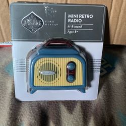 New Mini Retro Radio 
