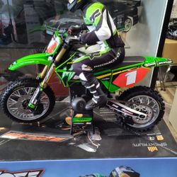 Losi RC Motorcycle Pro Moto MX Kawasaki Green Color Including Lithium Battery And A Charger Special This Weekend Only March 7th March 8th Only