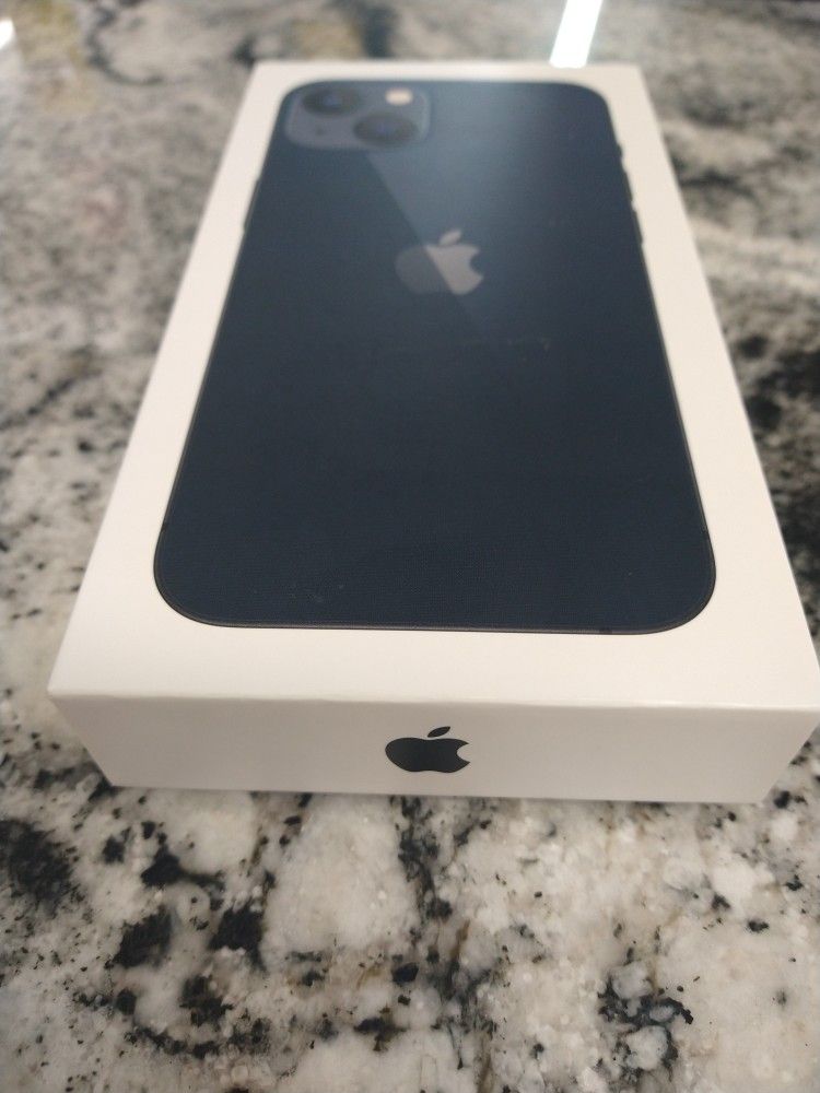iPhone 13, Midnight, 128 GB