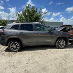 2019 Jeep Cherokee ‼️PARTS ONLY🚨