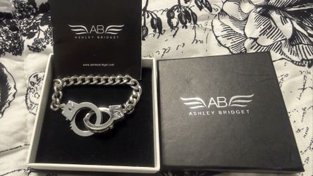 New Inbox Ashley Bridges Handcuff Bracelet