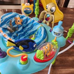 Nemo jumperoo. All lights and sounds work. 